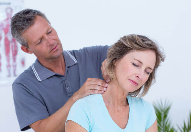 Find Out The Cause Of Your Neck Pain