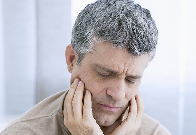 Are You Suffering From Jaw Pain? Check TMJ!